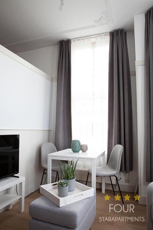 Stylish Coastal Apartment